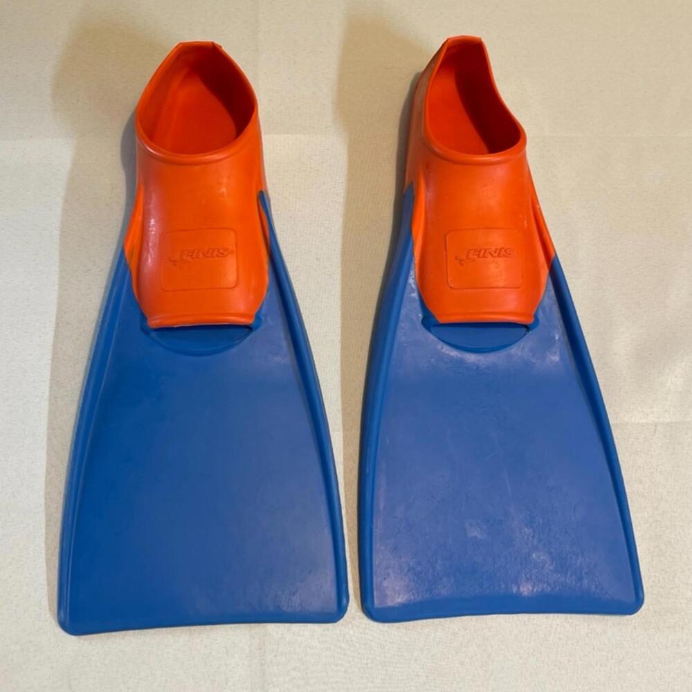 FINIS Long Floating Fins - Swimming Fins for Kids Size 5-7
